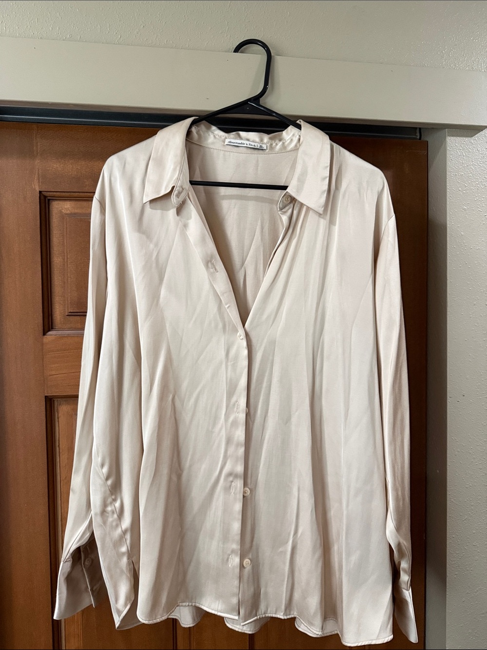 Abercrombie Women Silk Cream Button-Up Shirt